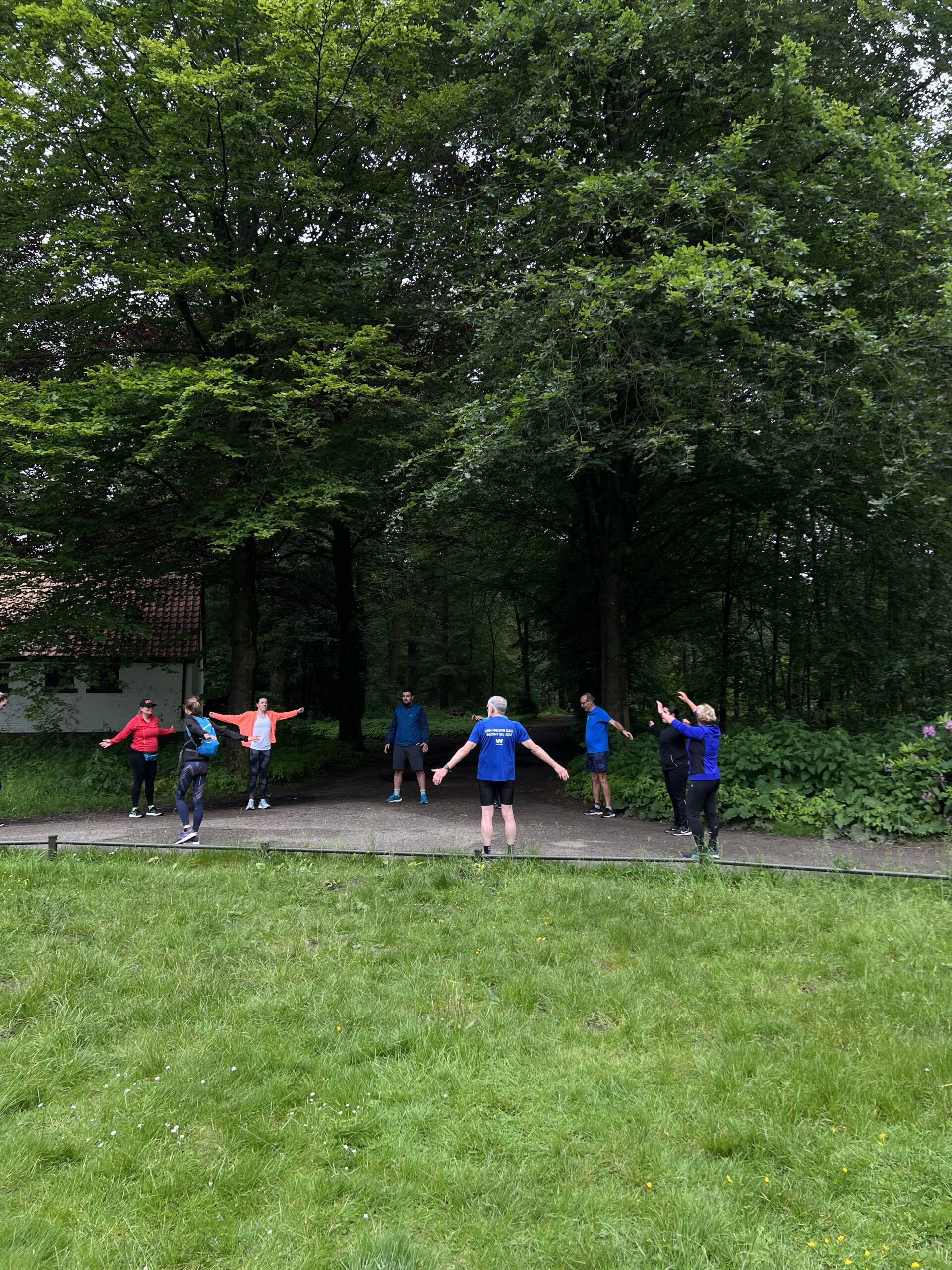 Verlaag het ziekteverzuim van jouw organisatie en ga voor een gezamenlijke training met voeding én beweging!